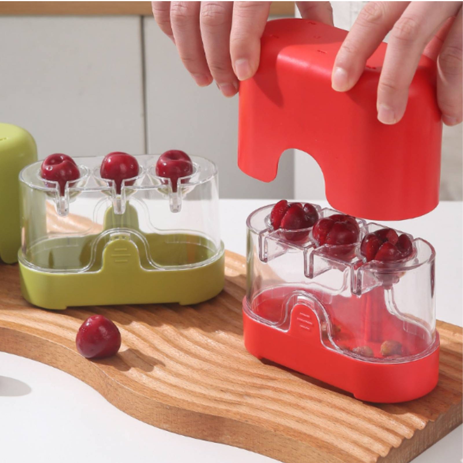 2-in-1 Cherry Pitter and Cutte - Kitchen Gadgets Usa のレビューと価格