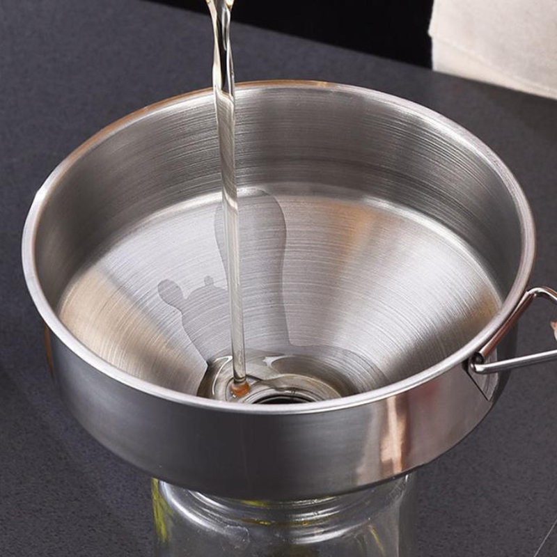 Metal Funnel For Canning Kitch - Kitchen Gadgets Worth Buying のレビューと価格