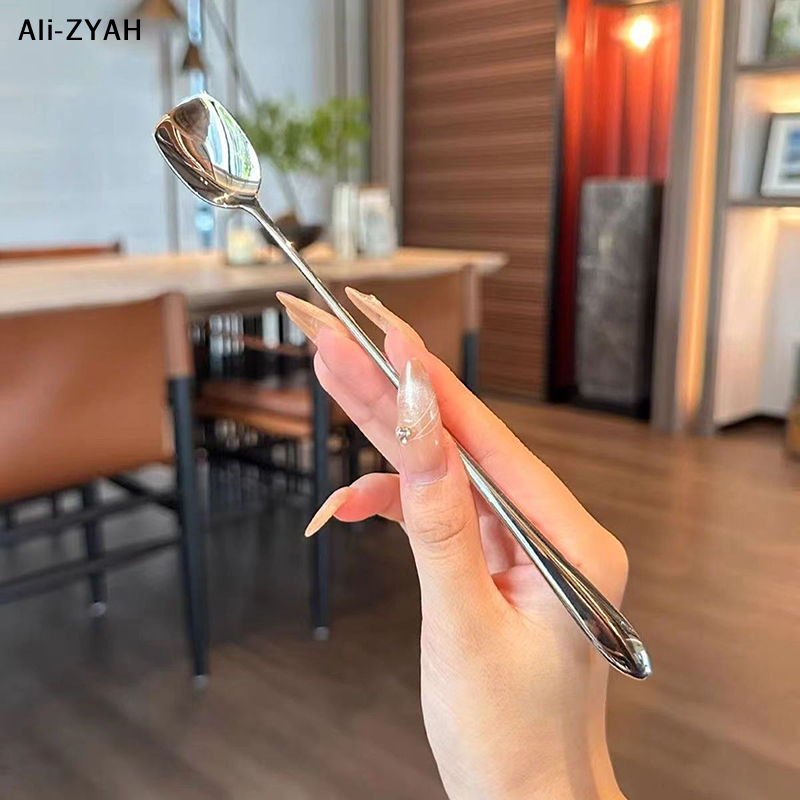 【Z】Stainless Steel Round Spoon - Kitchen.Gadgets With A Z のレビューと価格