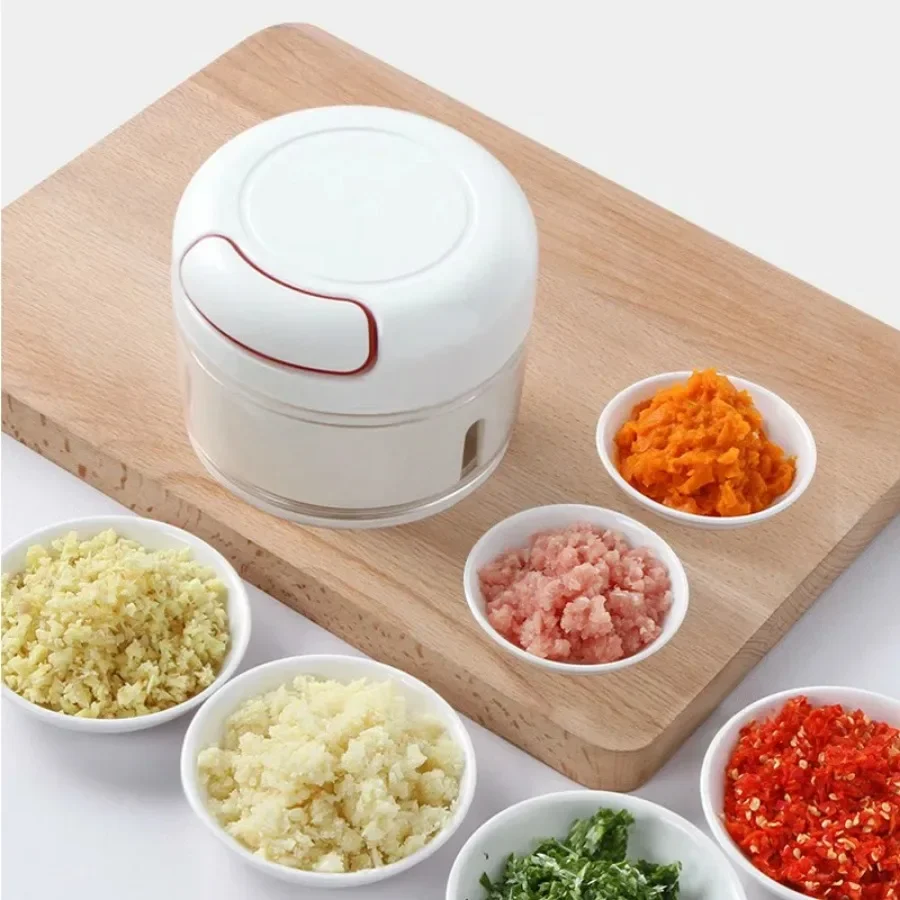 Plastic Garlic Crusher Press V - Kitchen Gadgets Useful のレビューと価格