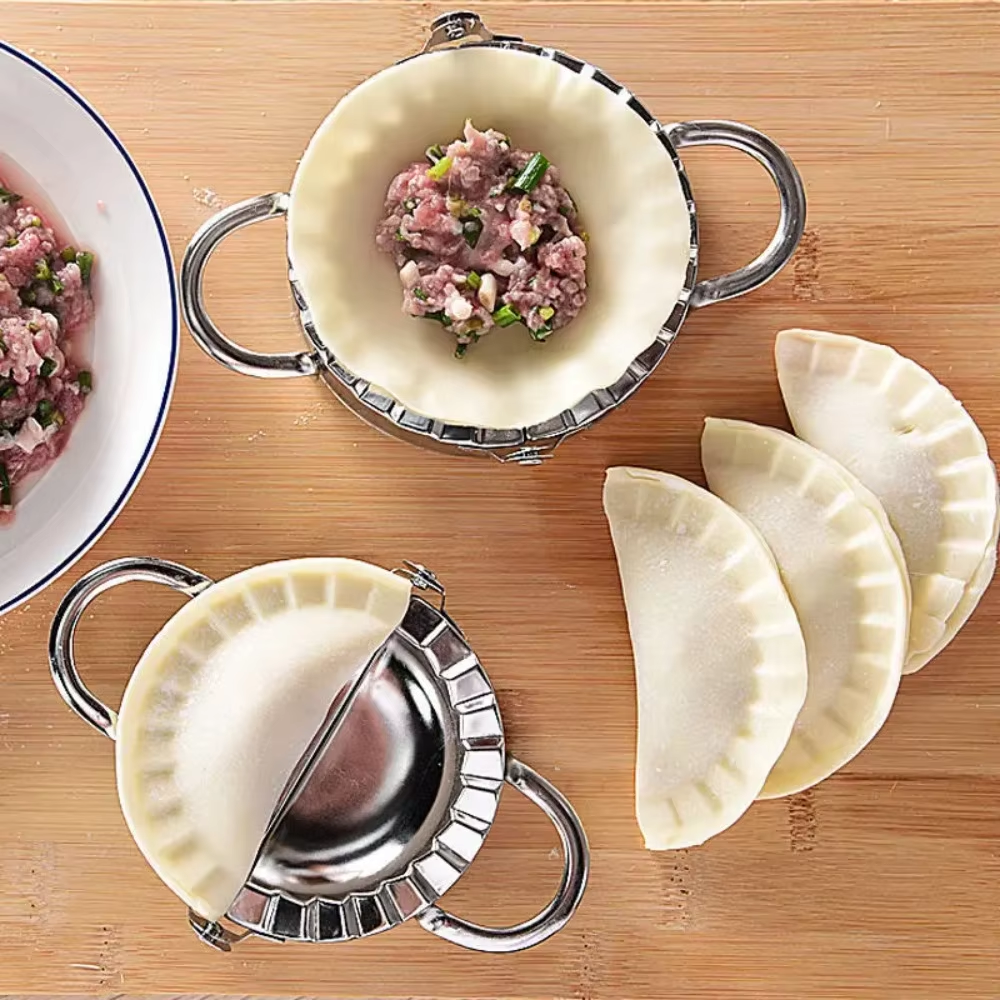 Manual Dumpling Maker Stainles - Kitchen Gadgets Useful のレビューと価格