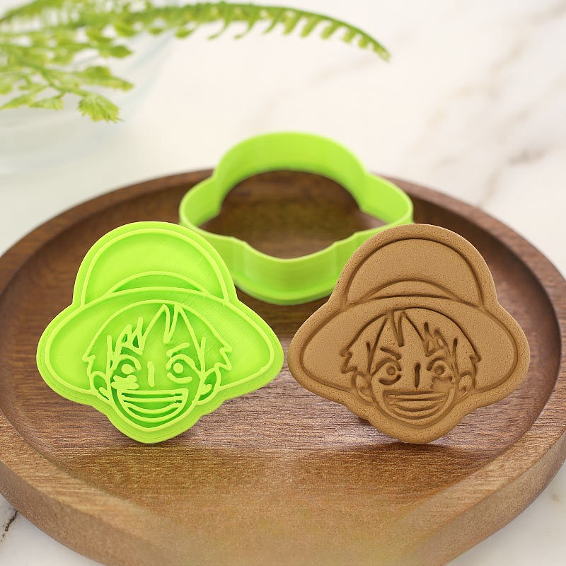 One Piece Cooking Mold  Luffy  - Kitchen Gadgets Usa のレビューと価格